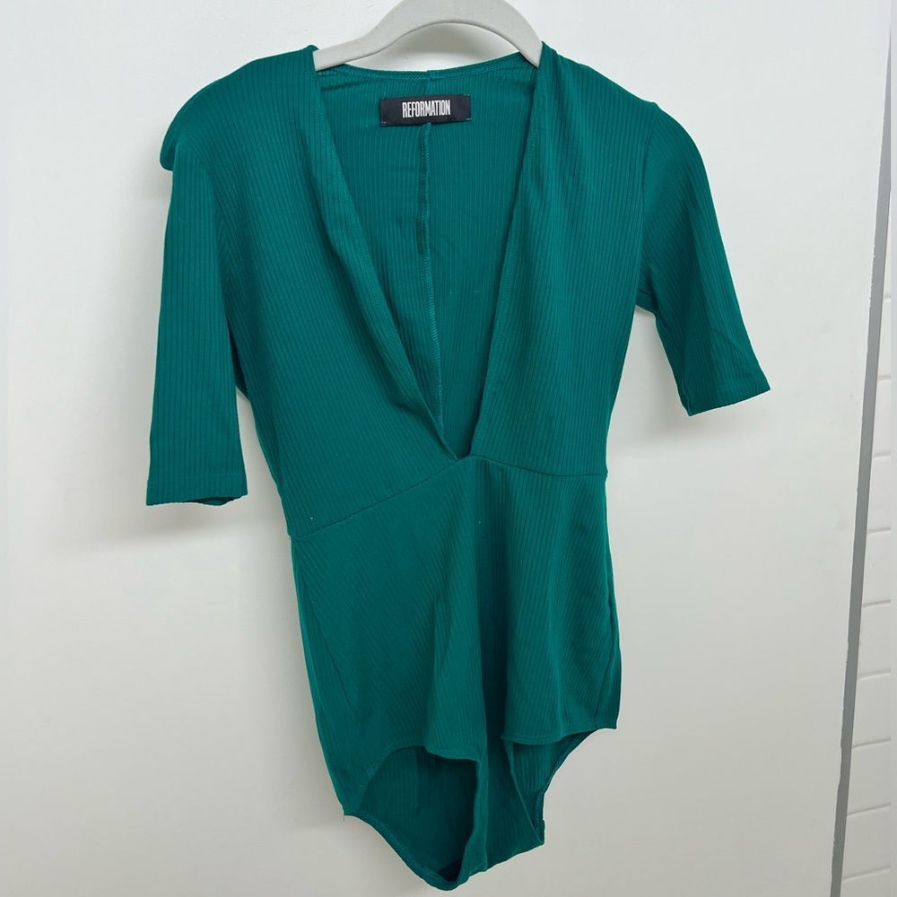 Reformation V a bodysuit